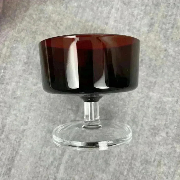 Set of 4 Vintage Ruby Red Glass Dessert Cups Clear Stem - Picture 3 of 8